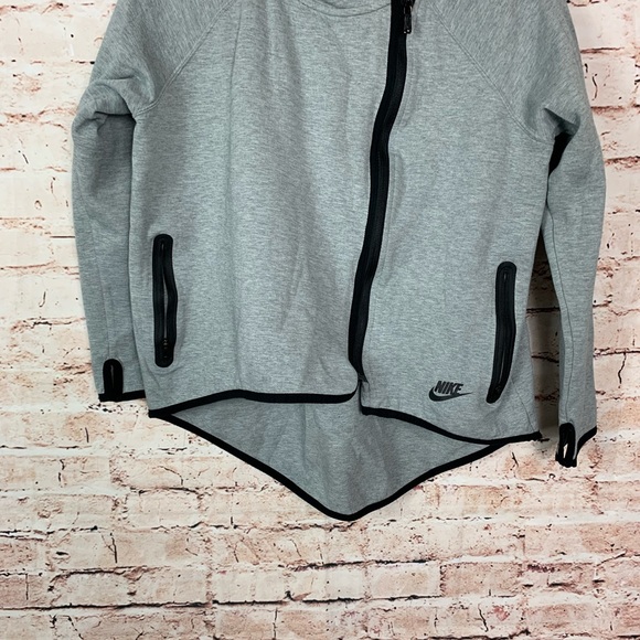 Nike Tech Full Zip Cape Hoodie Gray - Picture 2 of 7